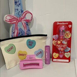 Conversation Heart Themed Pouch and Accessories Set